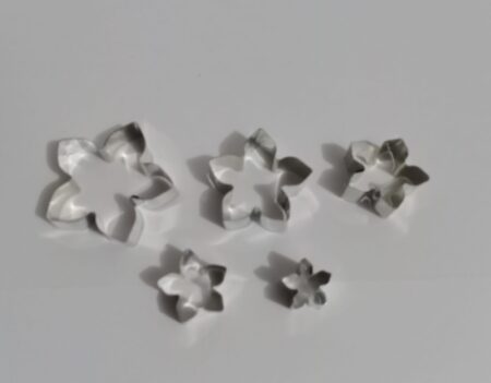 5 Pcs Small Petal Cutter
